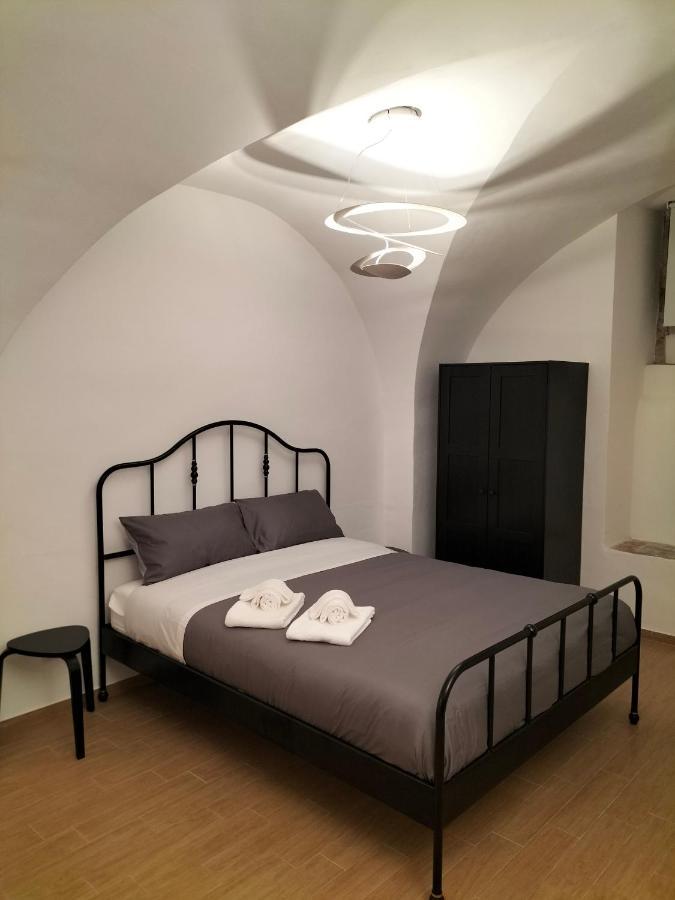 Antica Dimora Lombardi 2 Apartment Bari Exterior foto