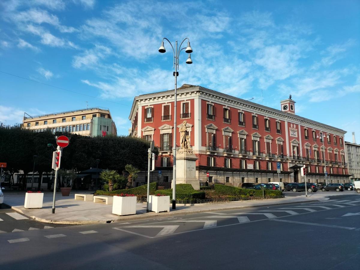 Antica Dimora Lombardi 2 Apartment Bari Exterior foto